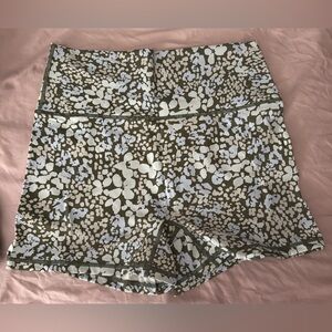 OFFLINE By:ARIE GOALS NWT